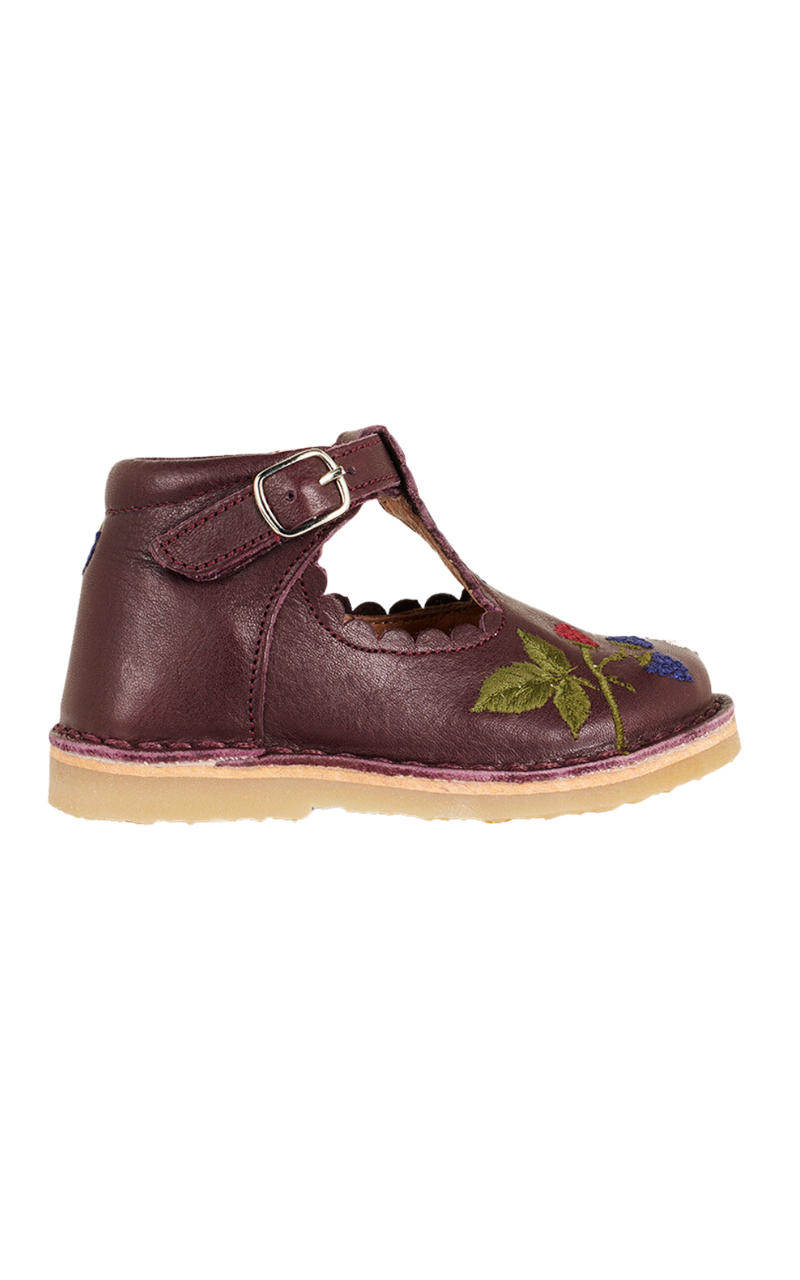 Petit Nord Blackberries T-Bar Scallop T-bars and Ballerinas Plum 075