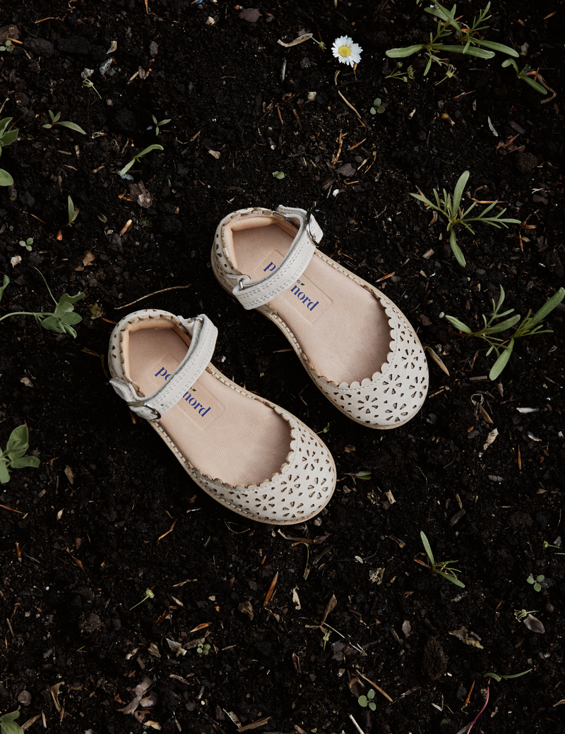 Petit Nord Ladida Flower Sandals Cream 052