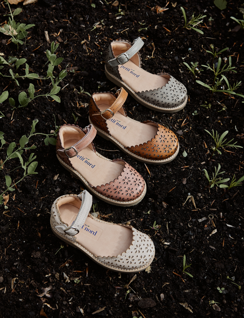 Petit Nord Ladida Flower Sandals Cream 052