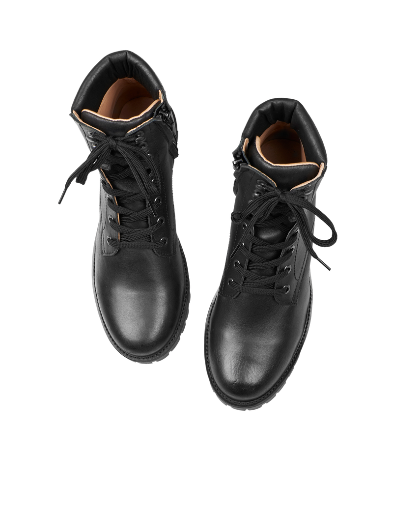 Petit Nord Saga Boot Women Black 001