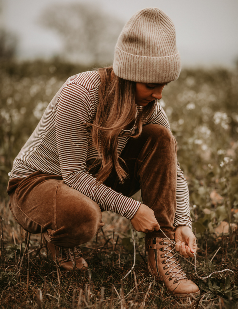 Petit Nord Shearling Winter Boot Women Women Oats 011