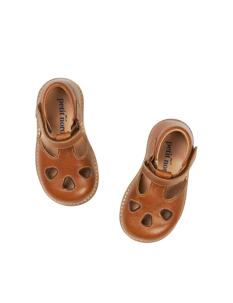 Petit Nord T-Bar Sandal Sandals Cognac 002