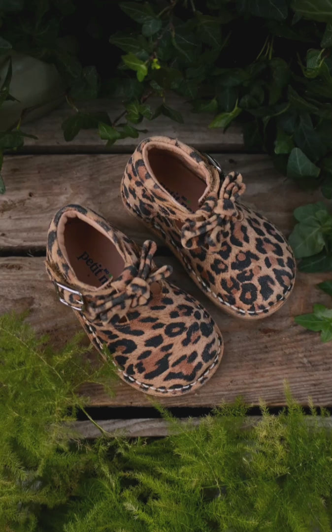 Petit Nord T-bar Bow T-bars and Ballerinas Leopard 172